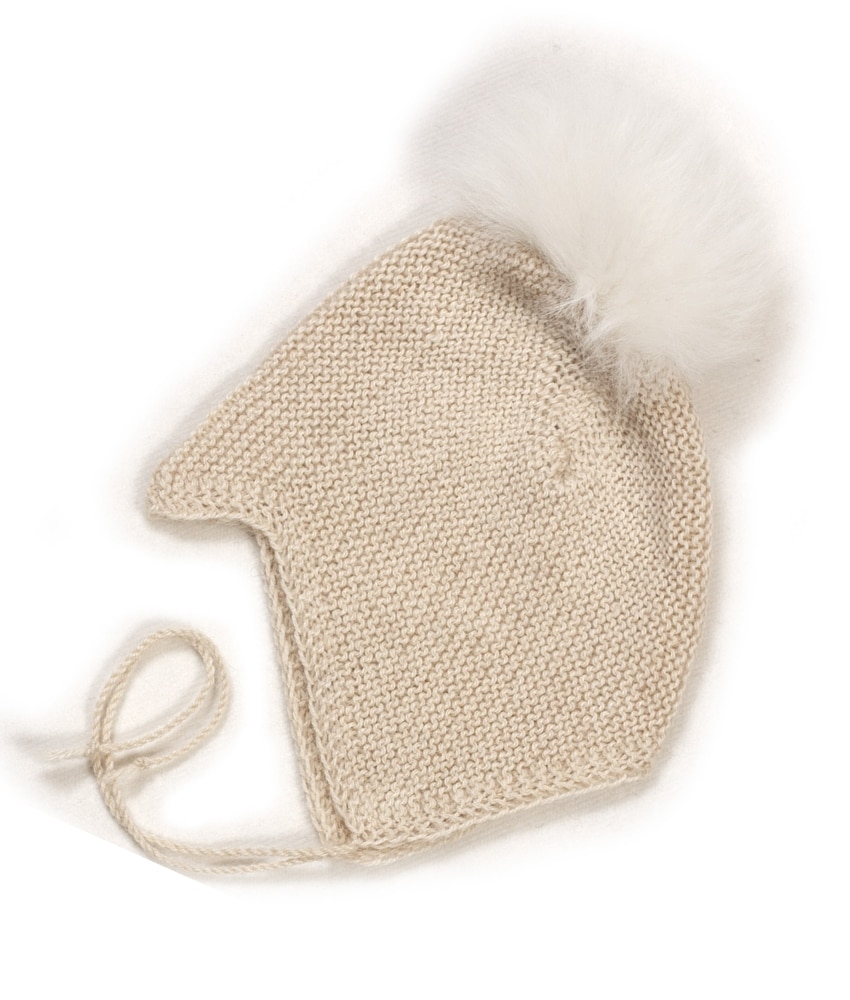HUTTEliHUT Bolivia fairtrade strikket babylue i alpakkaull HUTTEliHUT Bolivia fairtrade genser håndstrikket i