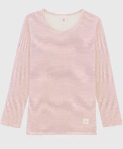 Myk og varm genser med smale klassiske striper i ull/bomull fra franske Petit Bateau. Det er myk bomull innerst og varm ull ytterst. Ekstra fin til sensitive barn. Genseren er laget av 52% ull, 44% bomull og 4% polyamid.