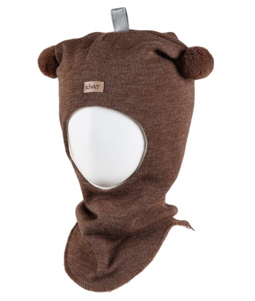 Varm og vindtett balaclava med to dusker, refleks på toppen og logo fra finske Kivat. Luen er strikket i 100% fin ull og foret med GOTS- sertifisert økologisk bomull. Luen har ekstra padding rundt ører og panne og ekstra refleks på toppen. Dette er en lue som du kan føle deg trygg på at barnet ikke blir kald i. Luen er slitesterk og kan fint kan gå i arv og varme flere. Laget i Finland.