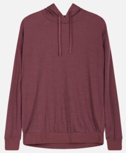 Myk og varm hettegenser til dame fra Hust&Claire i 50% merinoull, 45% bambusviskose og 5% polyamid. Det er tynn bambusviskose innerst og fin merinoull ytterst. Sertifisert med Standard 100 fra OEKO-TEX®. Hust&Claire lanserer denne høsten "me&mum". Det er myke og varme plagg til dame i samme kvalitet som til baby og barn.